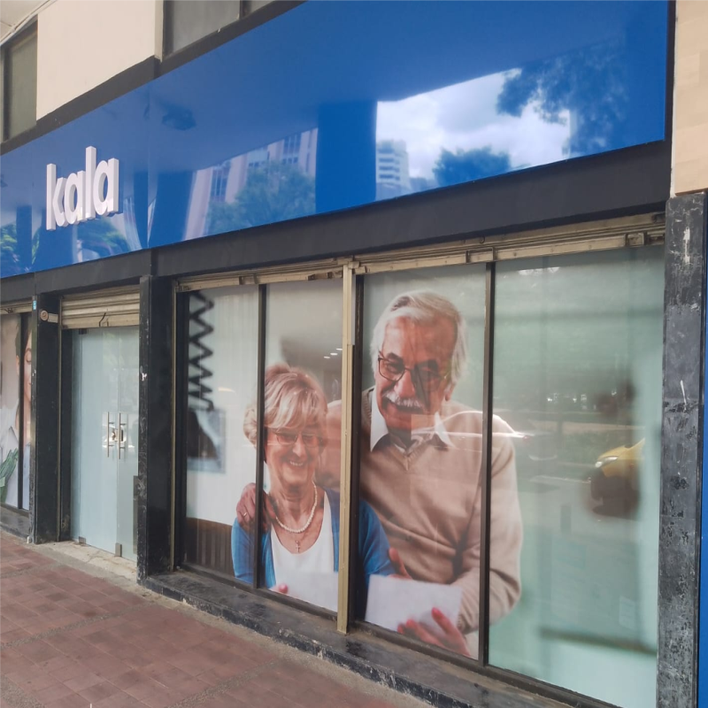 Vinilos decorativos fachadas Extremadura - Juanimprime